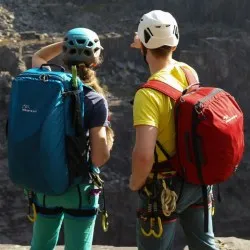 DMM Flight mochila escalada 45 L
