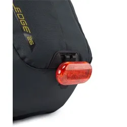 Mochila Lowe Alpine Edge 26 ligera y funcional para trekking, senderismo y uso diario