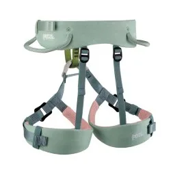 Arnés infantil Petzl MACCHU green regulable para escalada con cinturón y perneras acolchadas