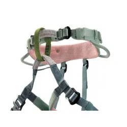 Arnés infantil Petzl MACCHU green regulable para escalada con cinturón y perneras acolchadas