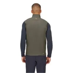 Chaleco Rab Xenair Insulated Vest hombre con aislamiento PrimaLoft Gold Active y tejido Pertex Quantum Air para montaña 